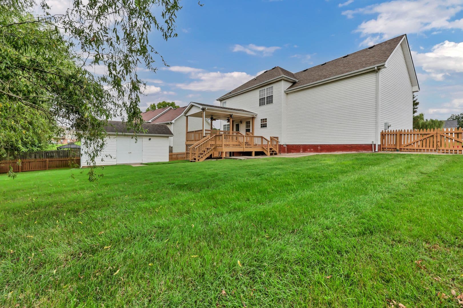 3332 Victoria Ct 45 of 45