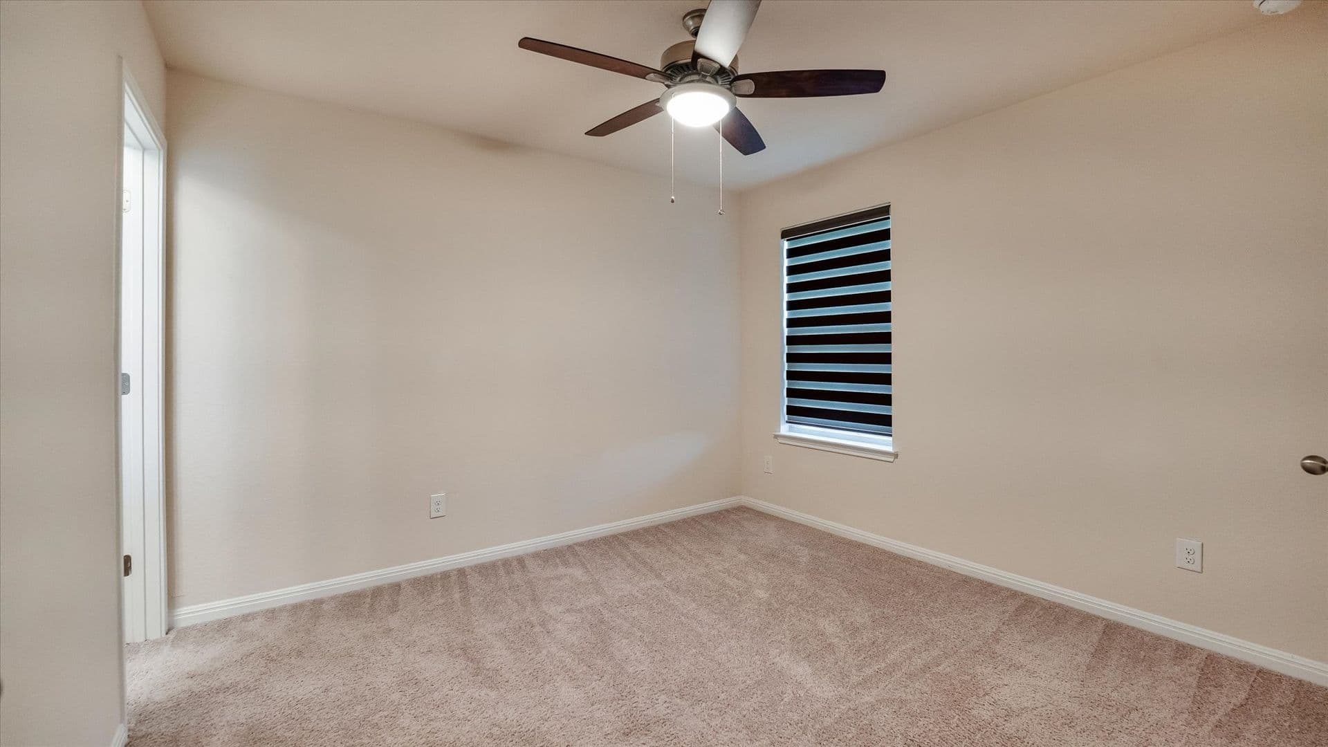 Castello Way 2514(MN 2) 33 of 37