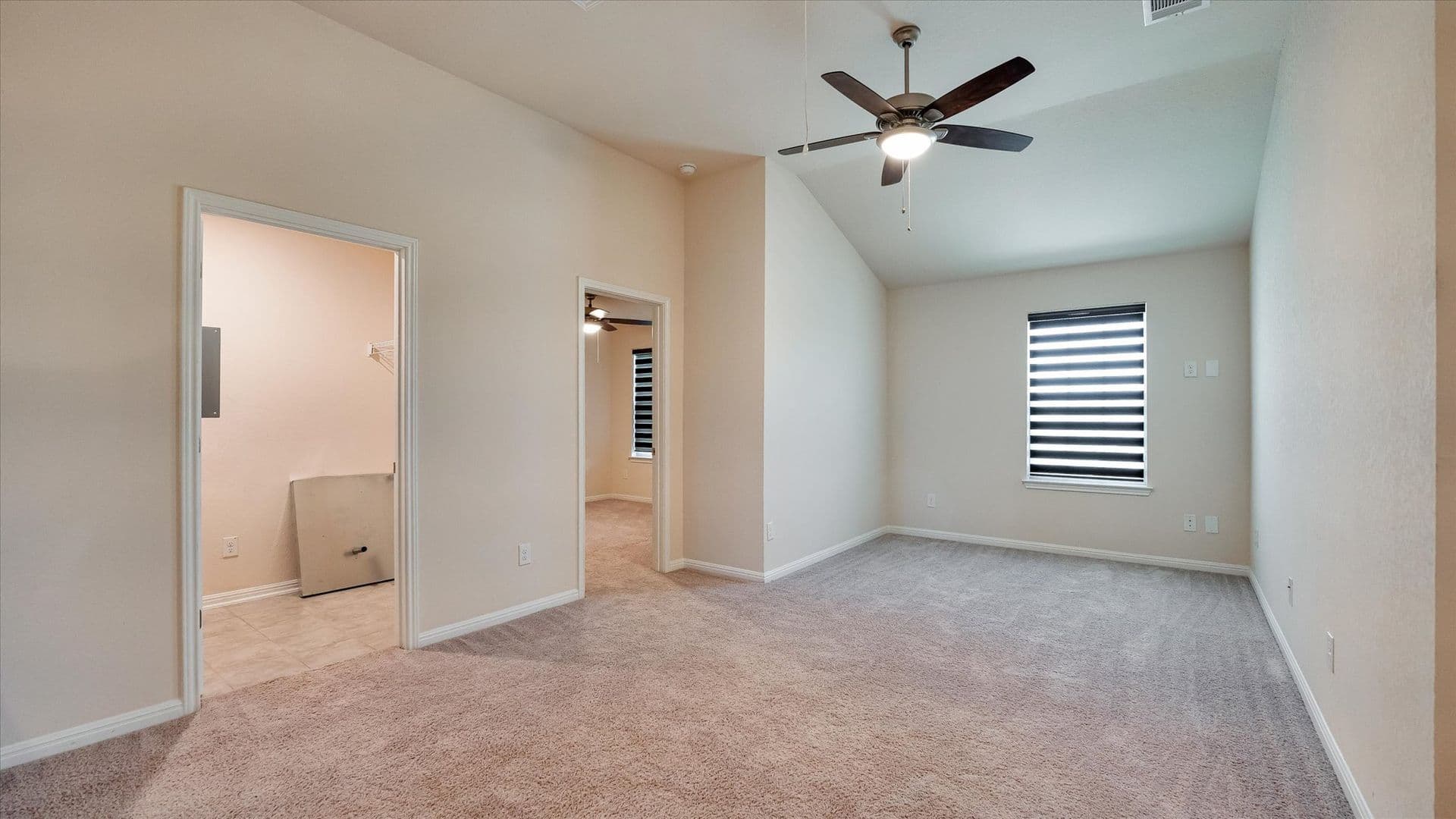 Castello Way 2514(MN 2) 17 of 37