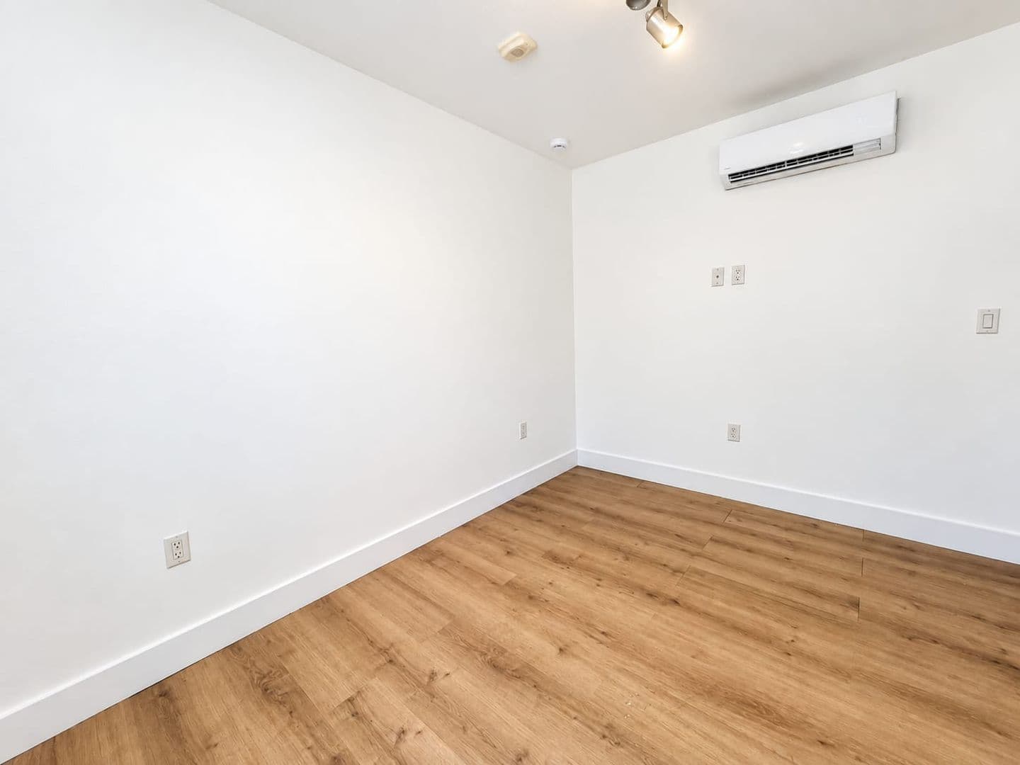 16 Corner Property Owner LLC 3 of 5