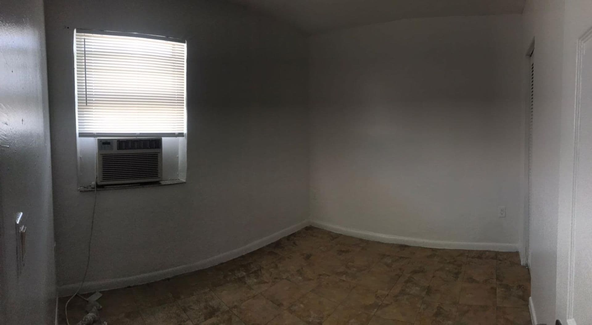Downtown Miami - 2 Bedroom 6 of 12