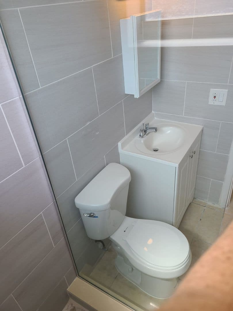 Ground Floor 2 Bedroom Near Health District BY UM & JMH 22 of 24