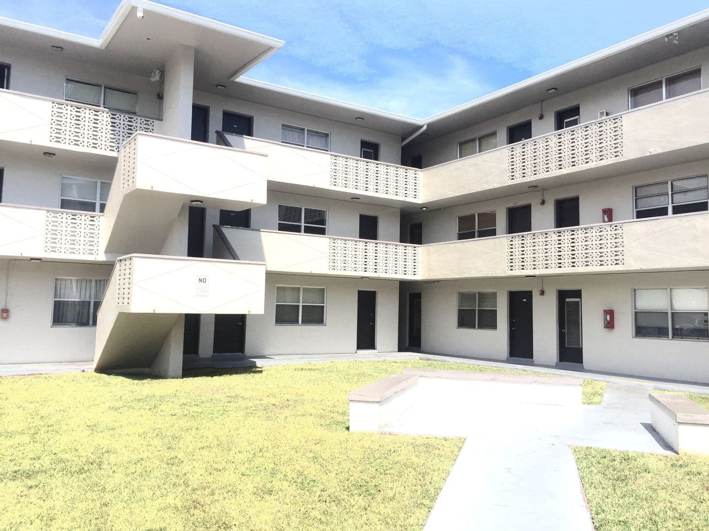 Ground Floor 2 Bedroom Near Health District BY UM & JMH 21 of 38