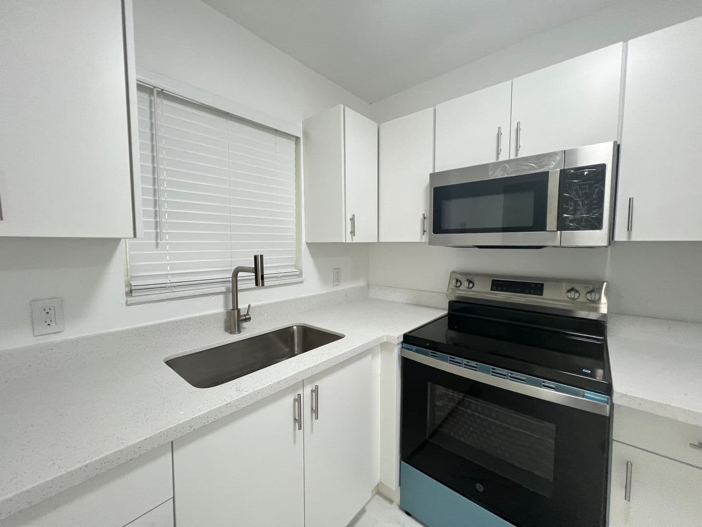 Avalon Apartments 2 of 12