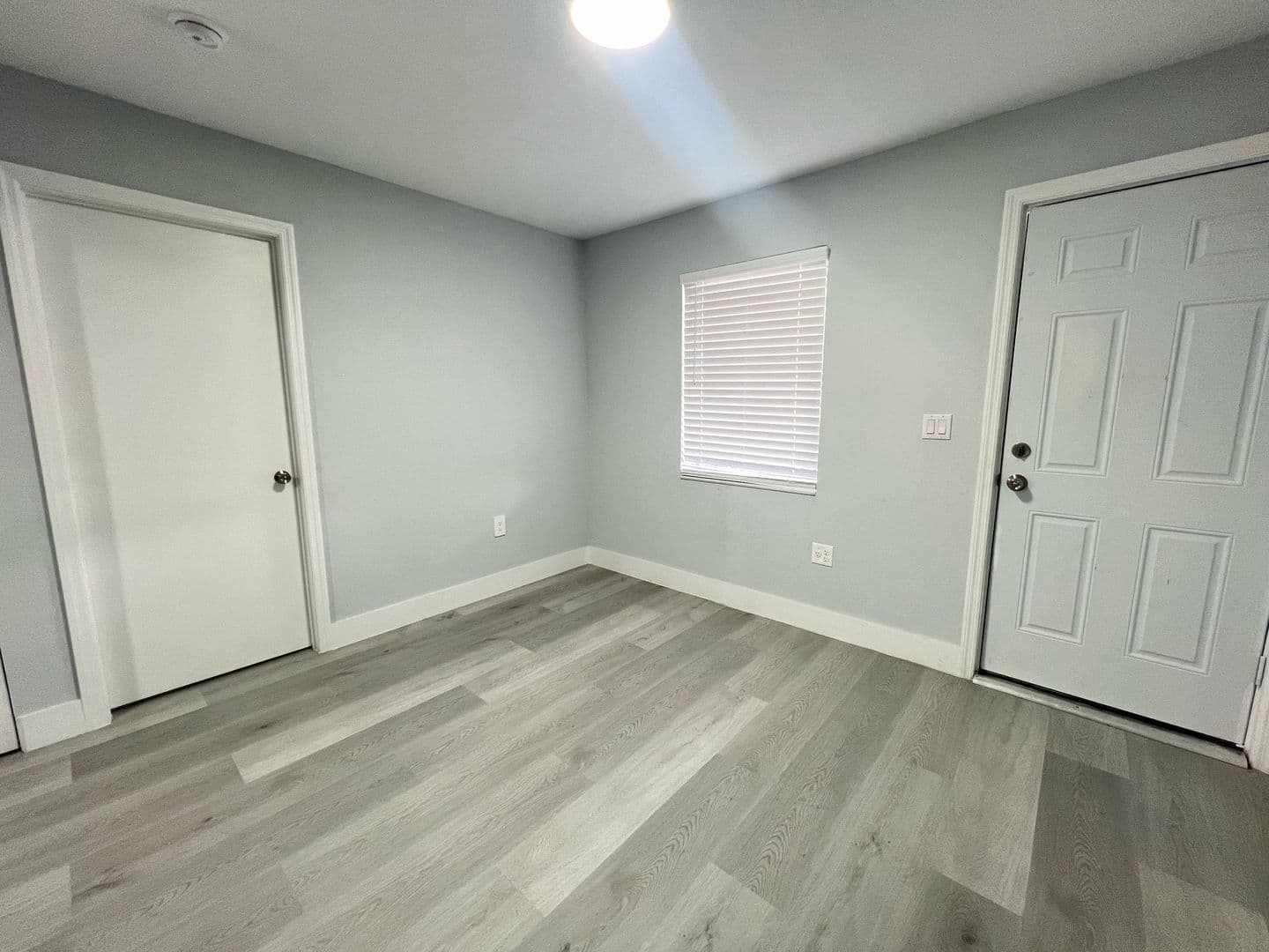 St George Apartments 6 of 15