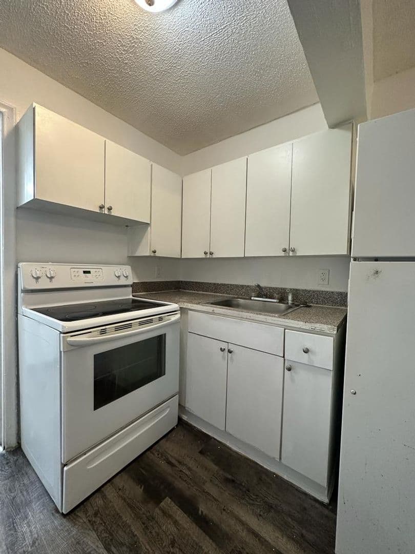 St George Apartments 1 of 20