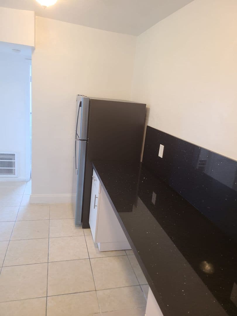 Ground Floor 2 Bedroom Near Health District BY UM & JMH 19 of 24