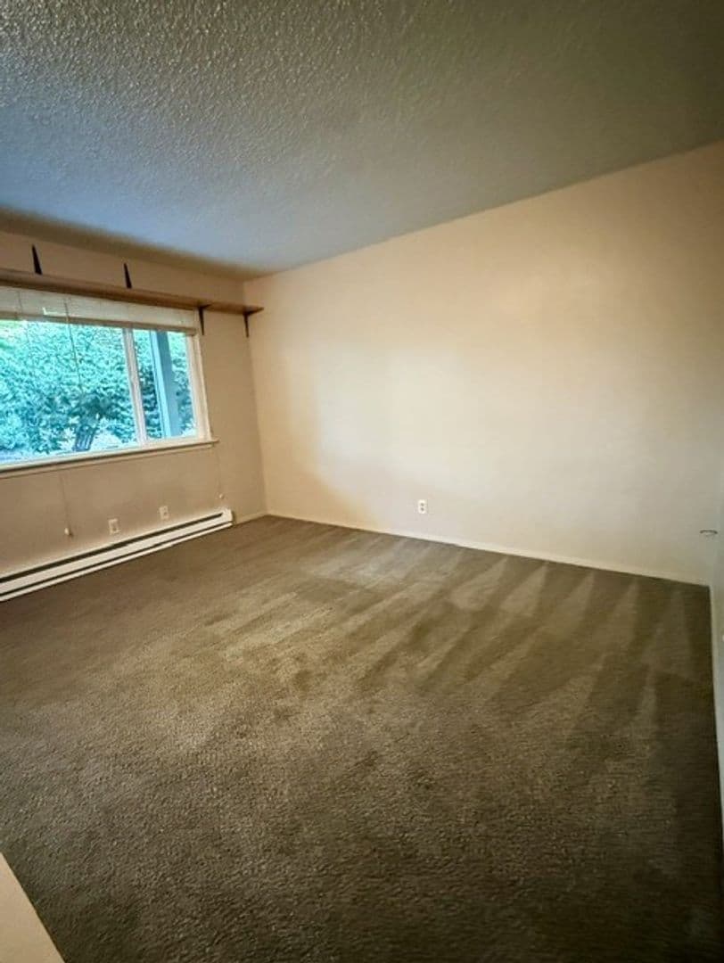 Cedar Pointe Apartments - 811 8 of 16