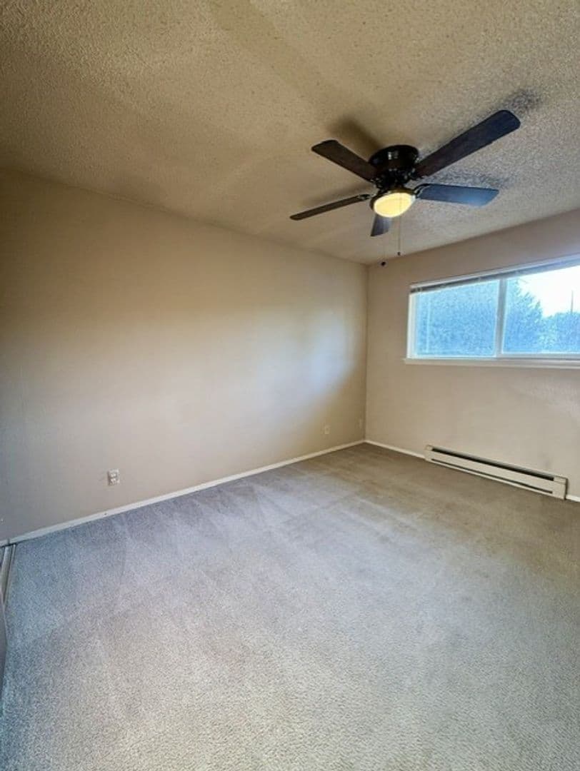 Cedar Pointe Apartments - 811 9 of 20