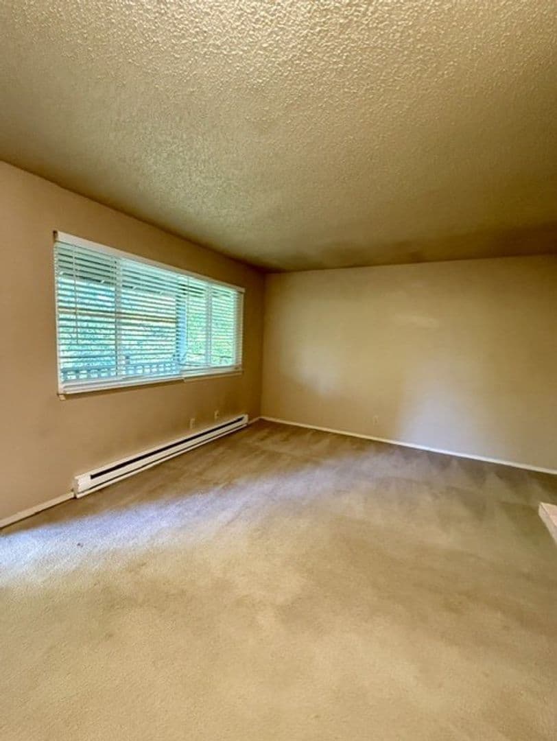 Cedar Pointe Apartments - 811 15 of 20