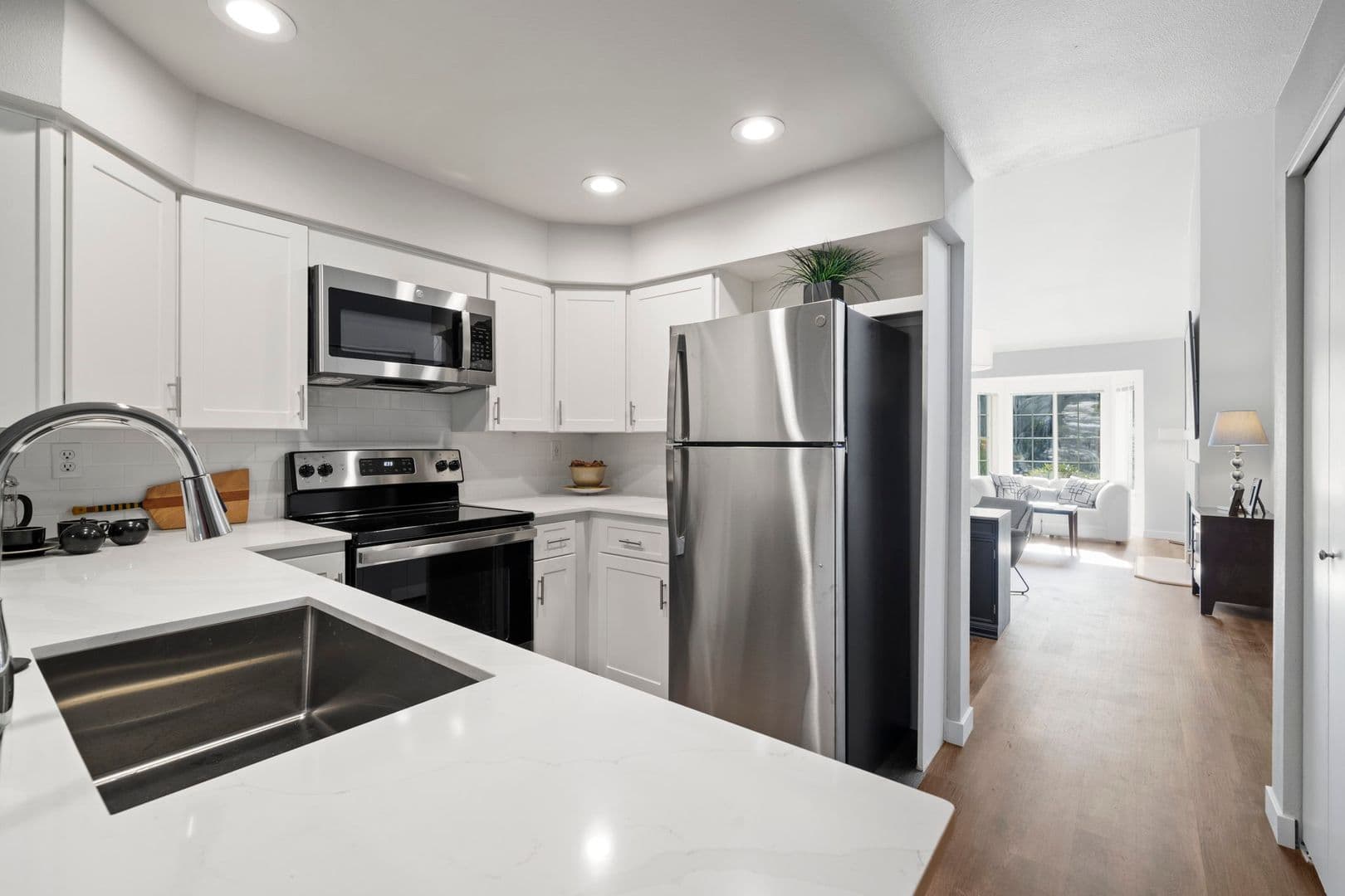 Water's Edge Townhomes 36 of 56