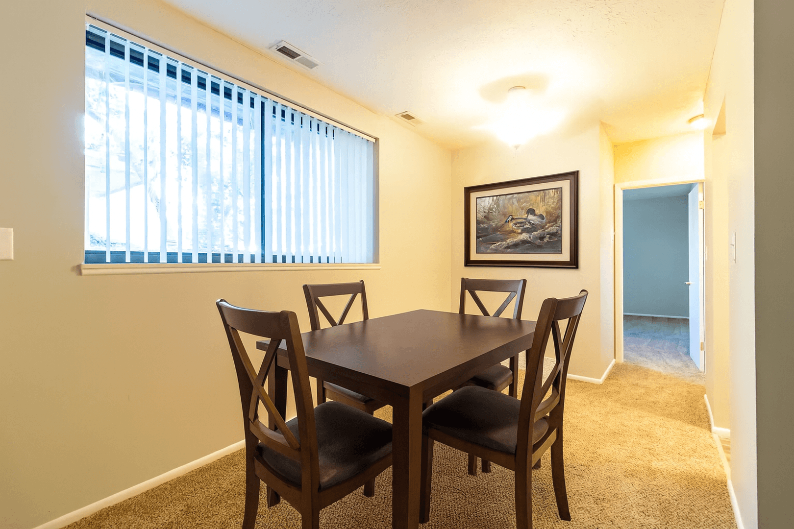 Valley Plaza Apartments 4 of 9