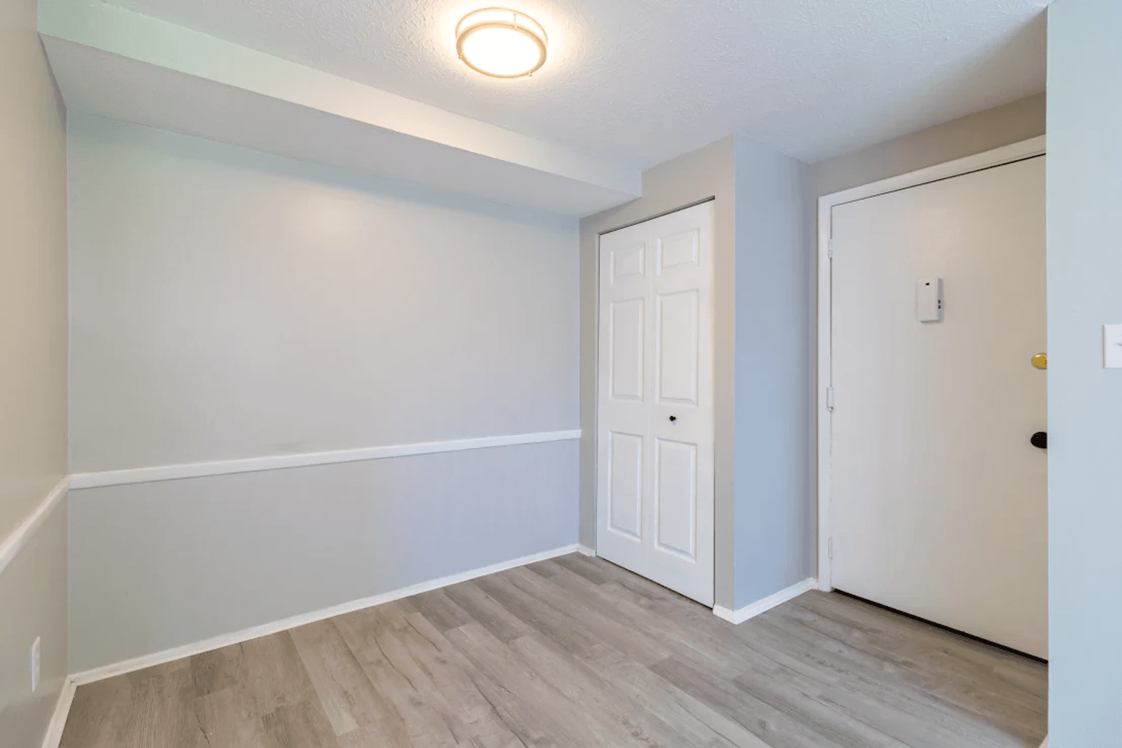 Valley Park Apartments 3 of 10