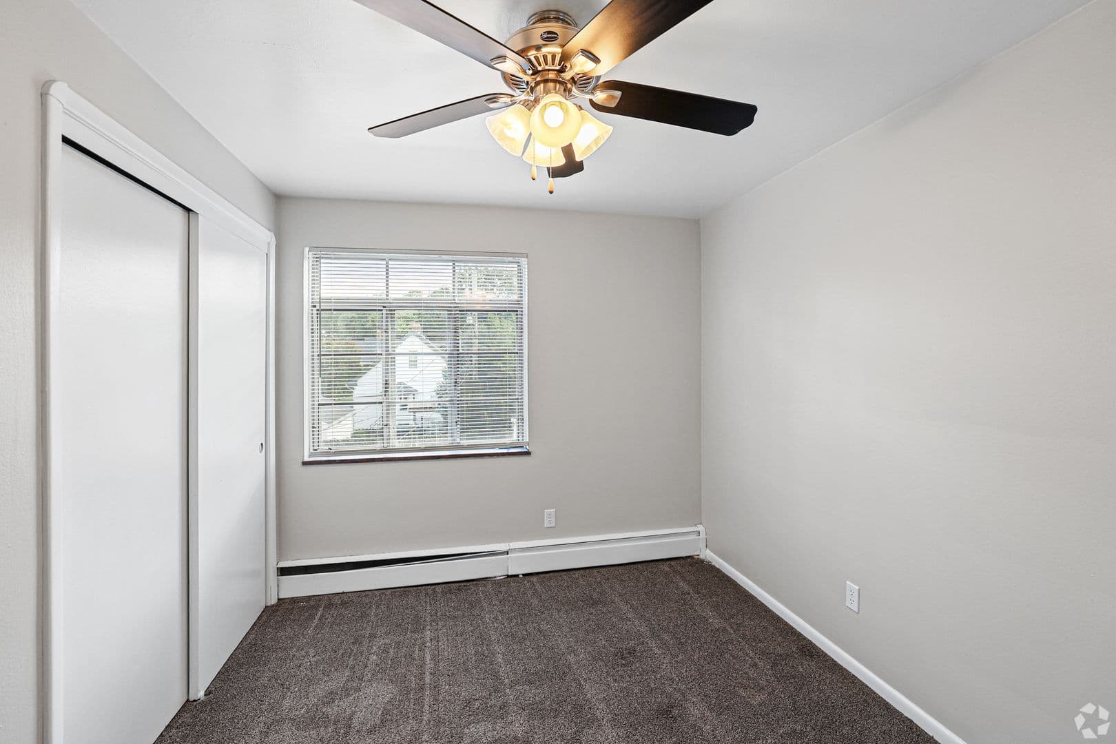 South Hills Apartments 7 of 11
