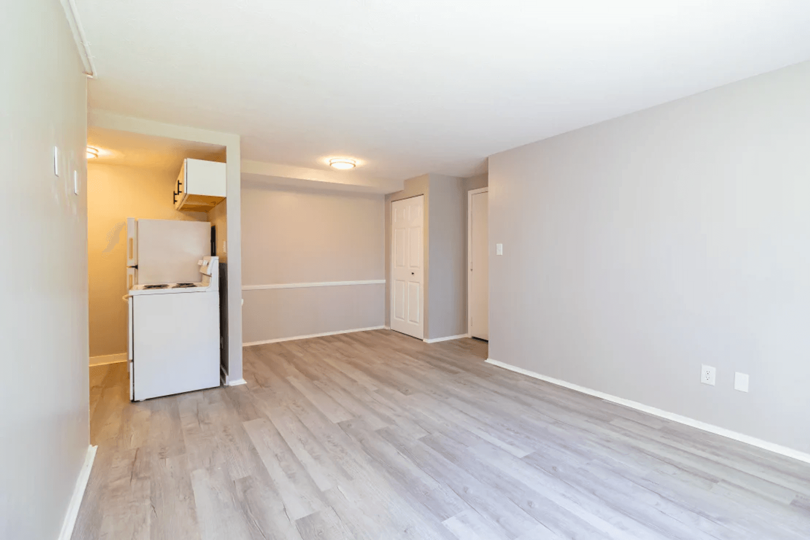 Valley Park Apartments 2 of 9