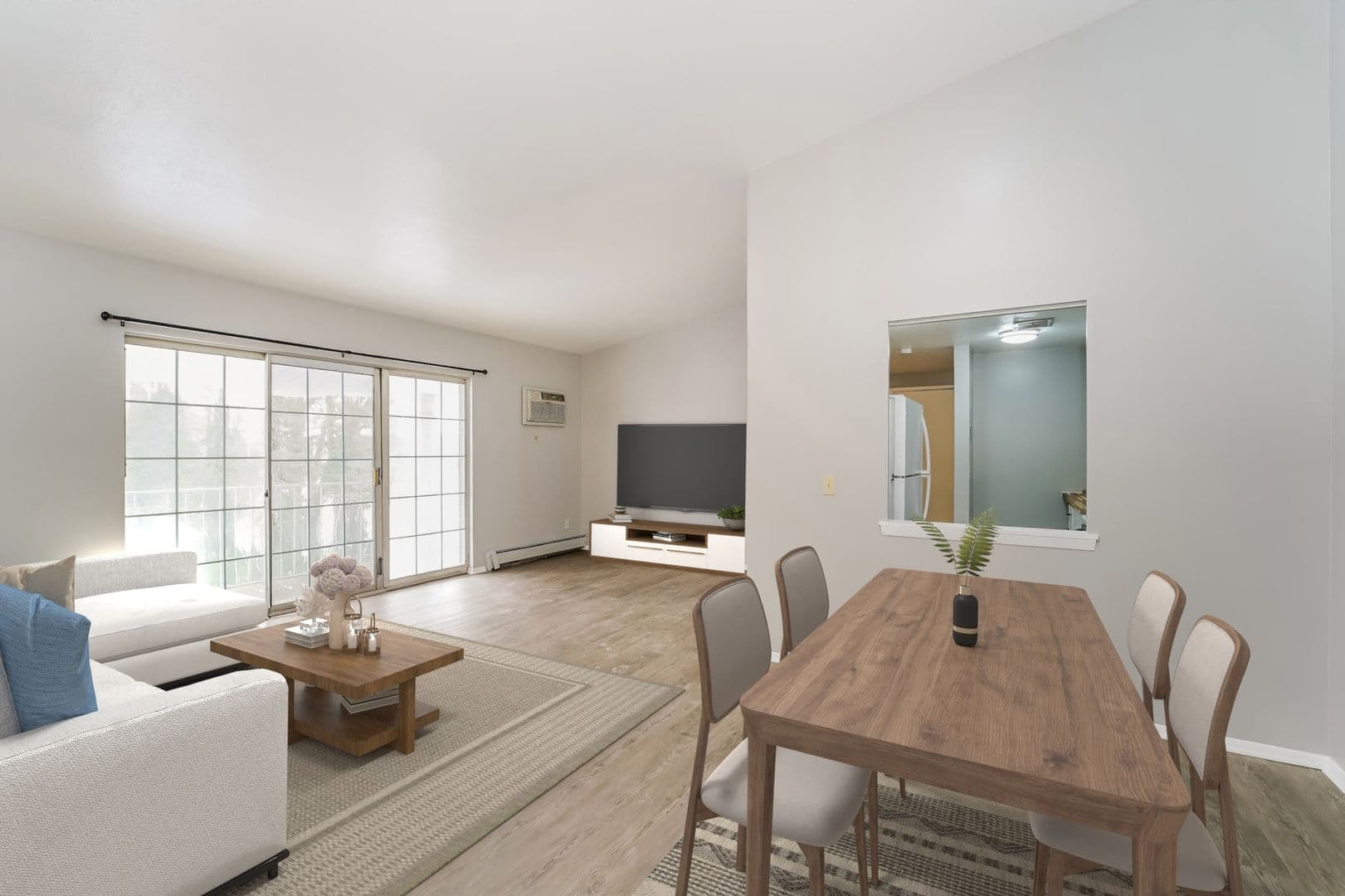 Williamsburg Square Apartments 9 of 16