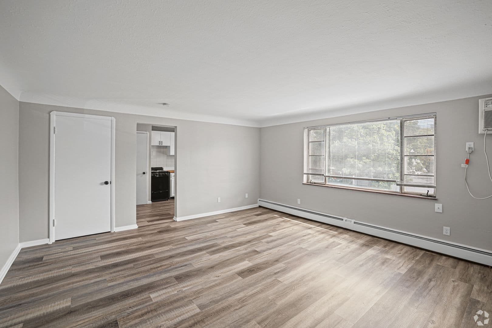 South Hills Apartments 2 of 10