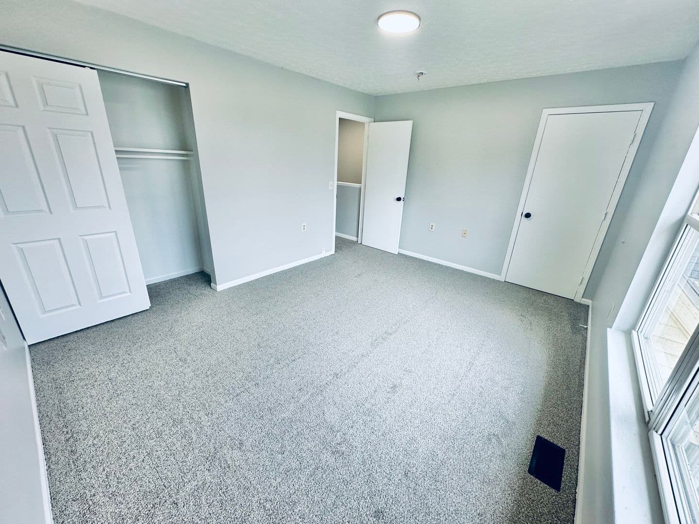 Scotsdale Apartments 4 of 10