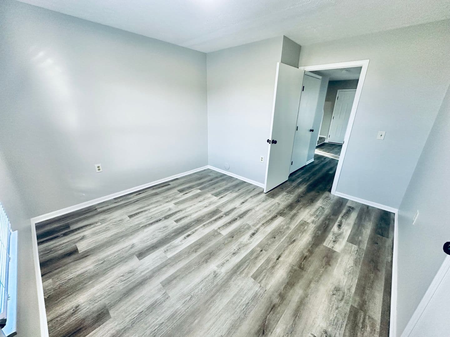 Scotsdale Apartments 7 of 10