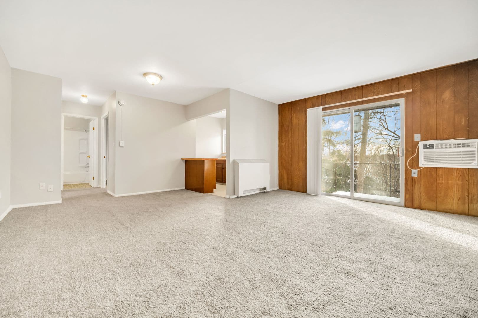 Memorial Heights Apartments 2 of 12