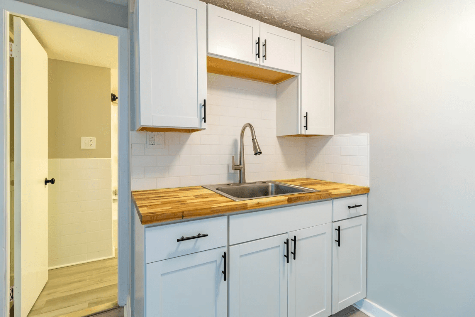 Valley Park Apartments 7 of 9