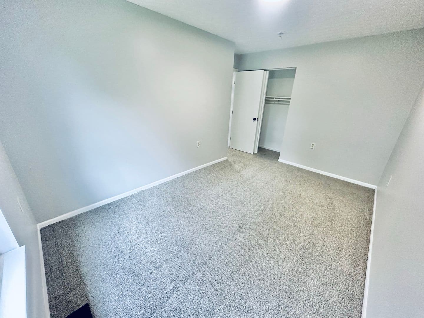 Scotsdale Apartments 4 of 7
