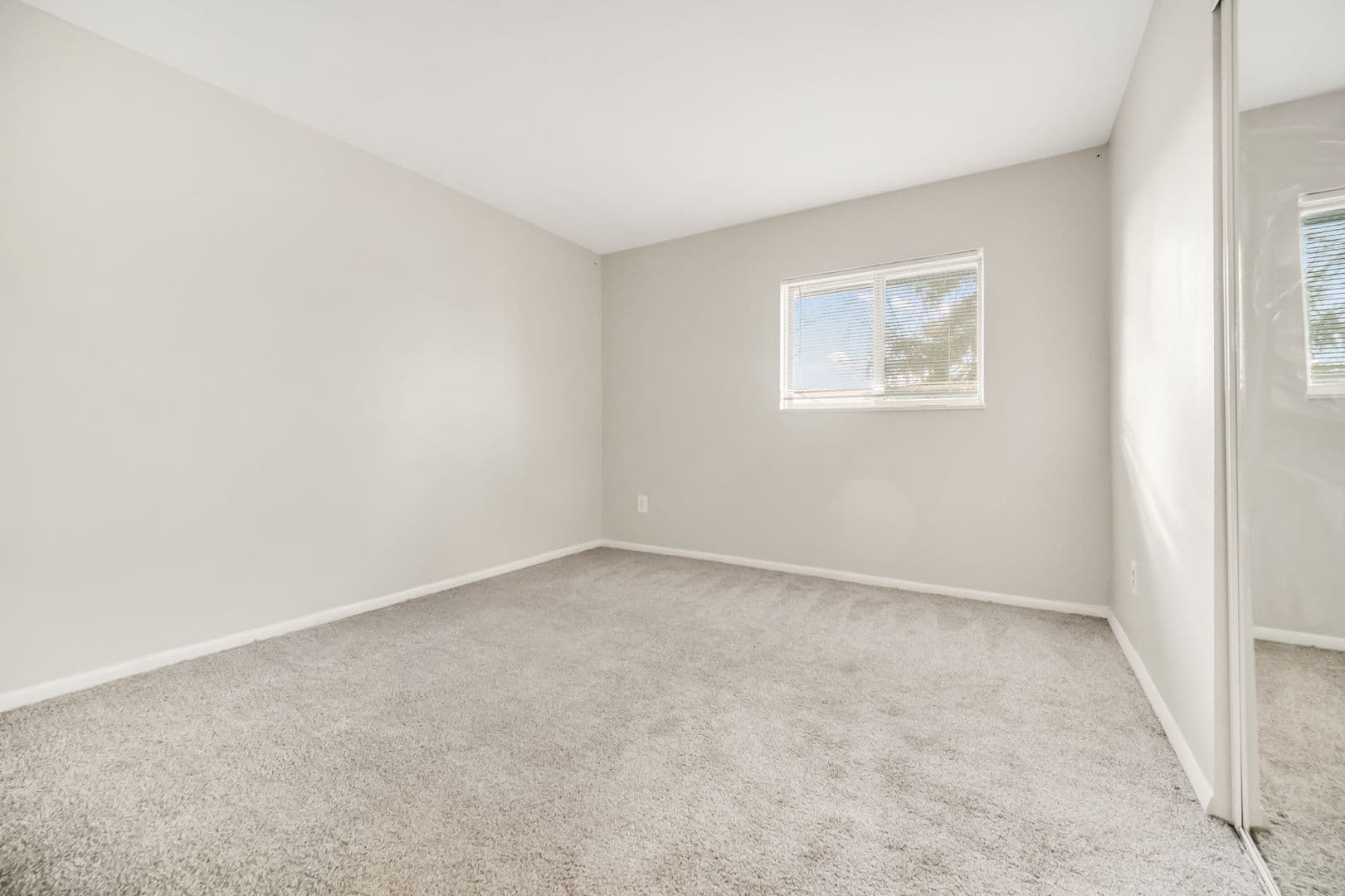Memorial Heights Apartments 6 of 12