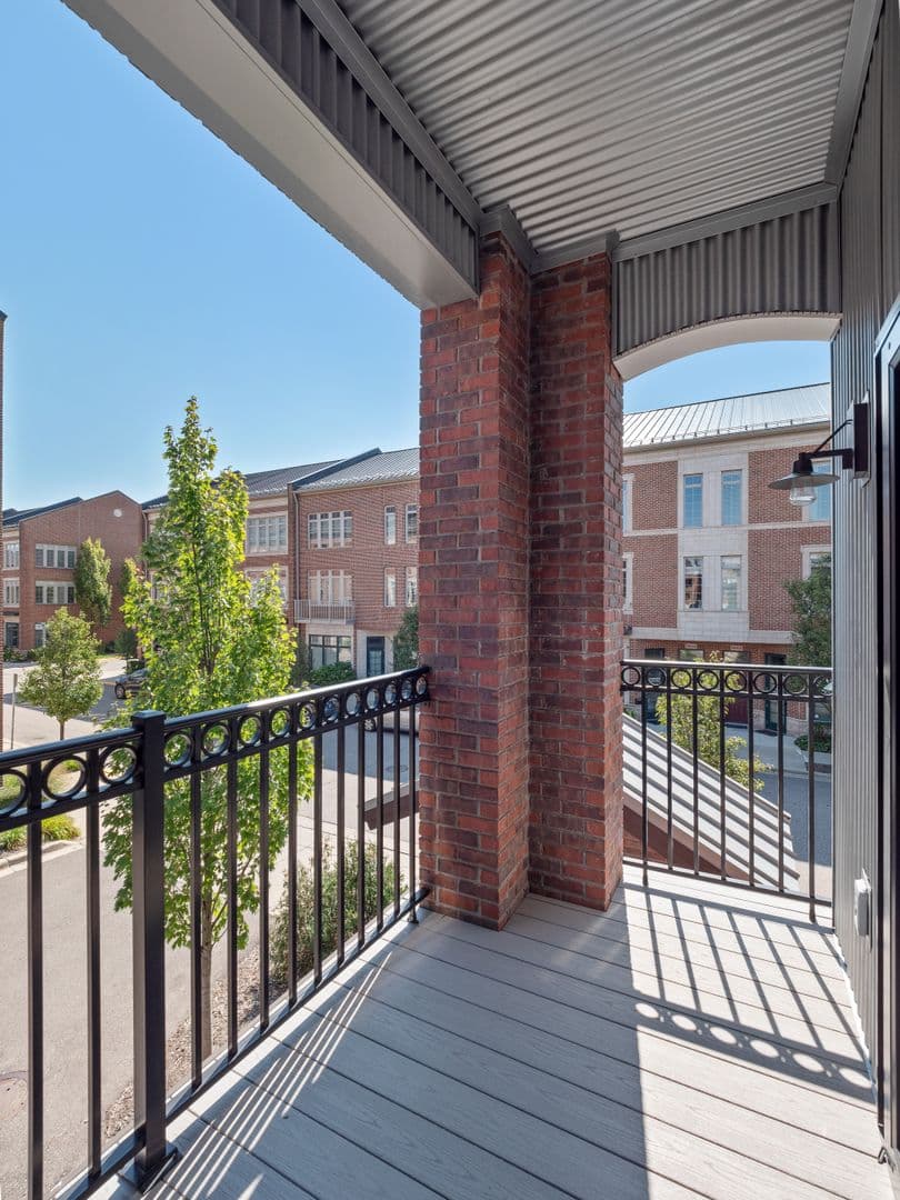 IRONGATE RESIDENCES, LLC 29 of 34