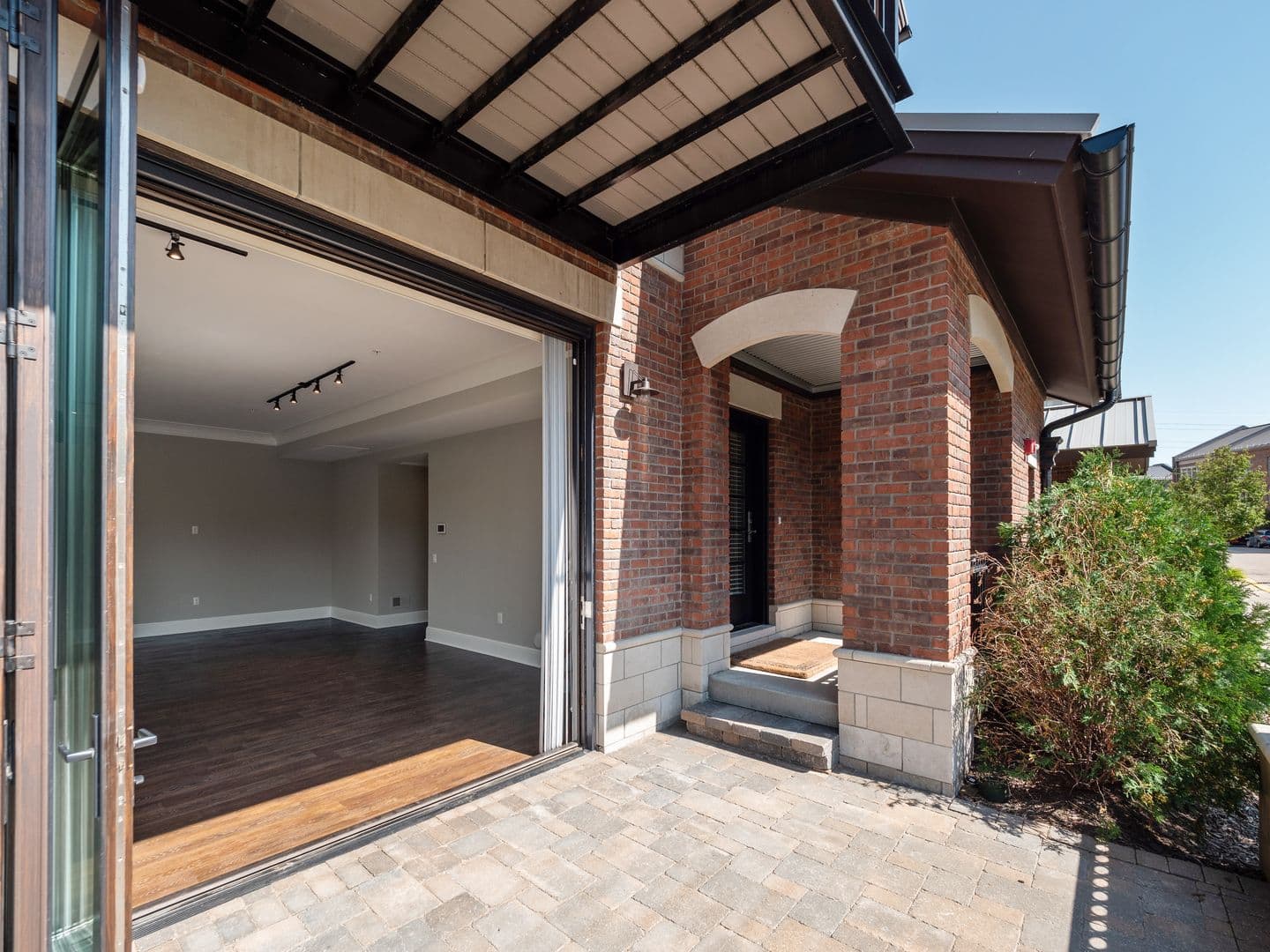 IRONGATE RESIDENCES, LLC 4 of 34