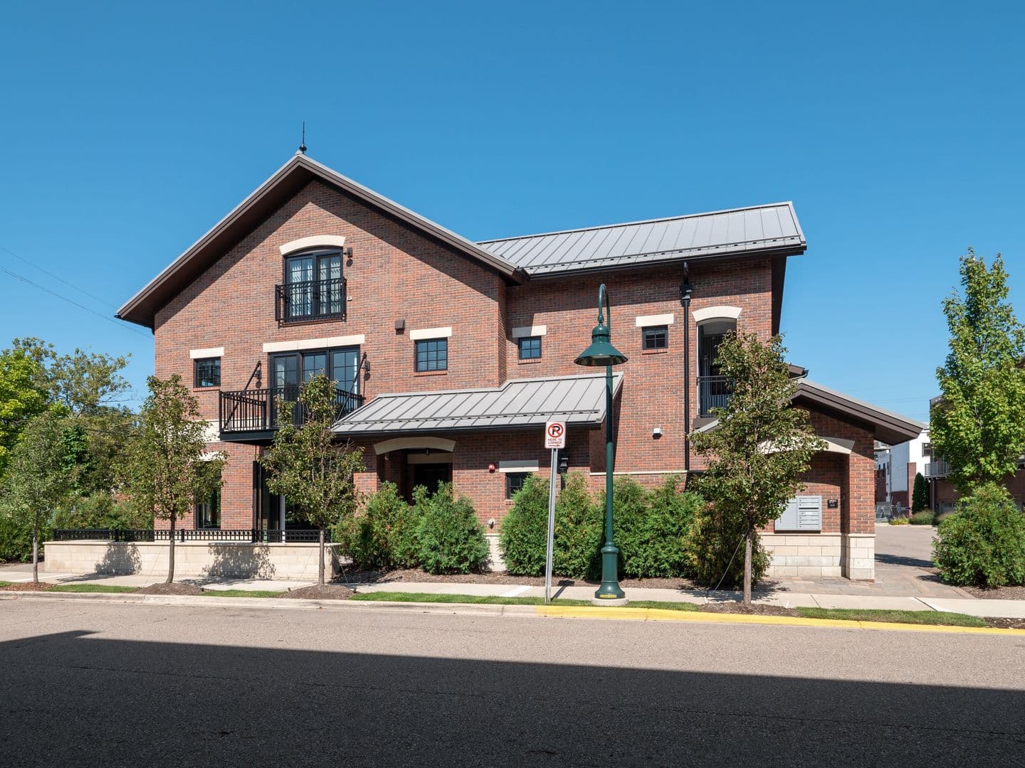 IRONGATE RESIDENCES, LLC 5 of 34