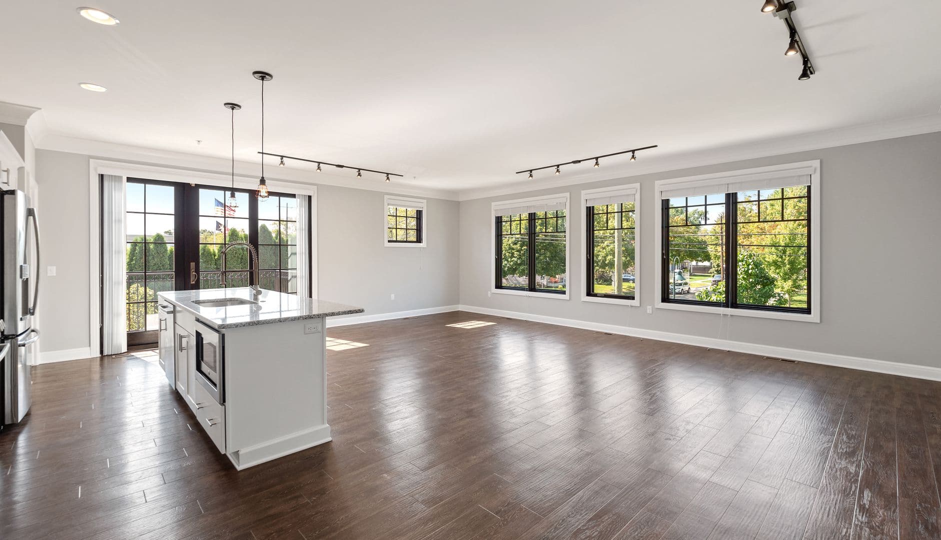IRONGATE RESIDENCES, LLC 10 of 34