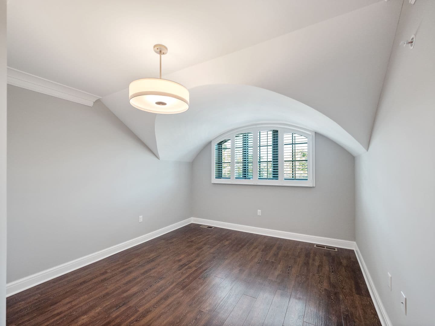 IRONGATE RESIDENCES, LLC 18 of 34