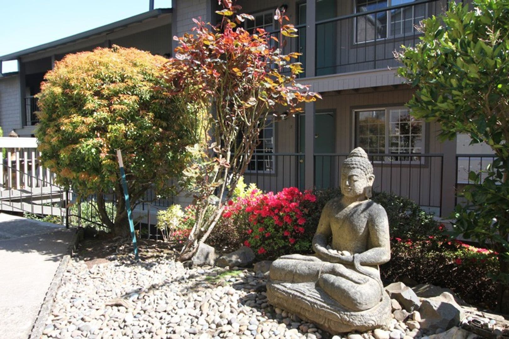 Nob Hill Apartments 16 of 20