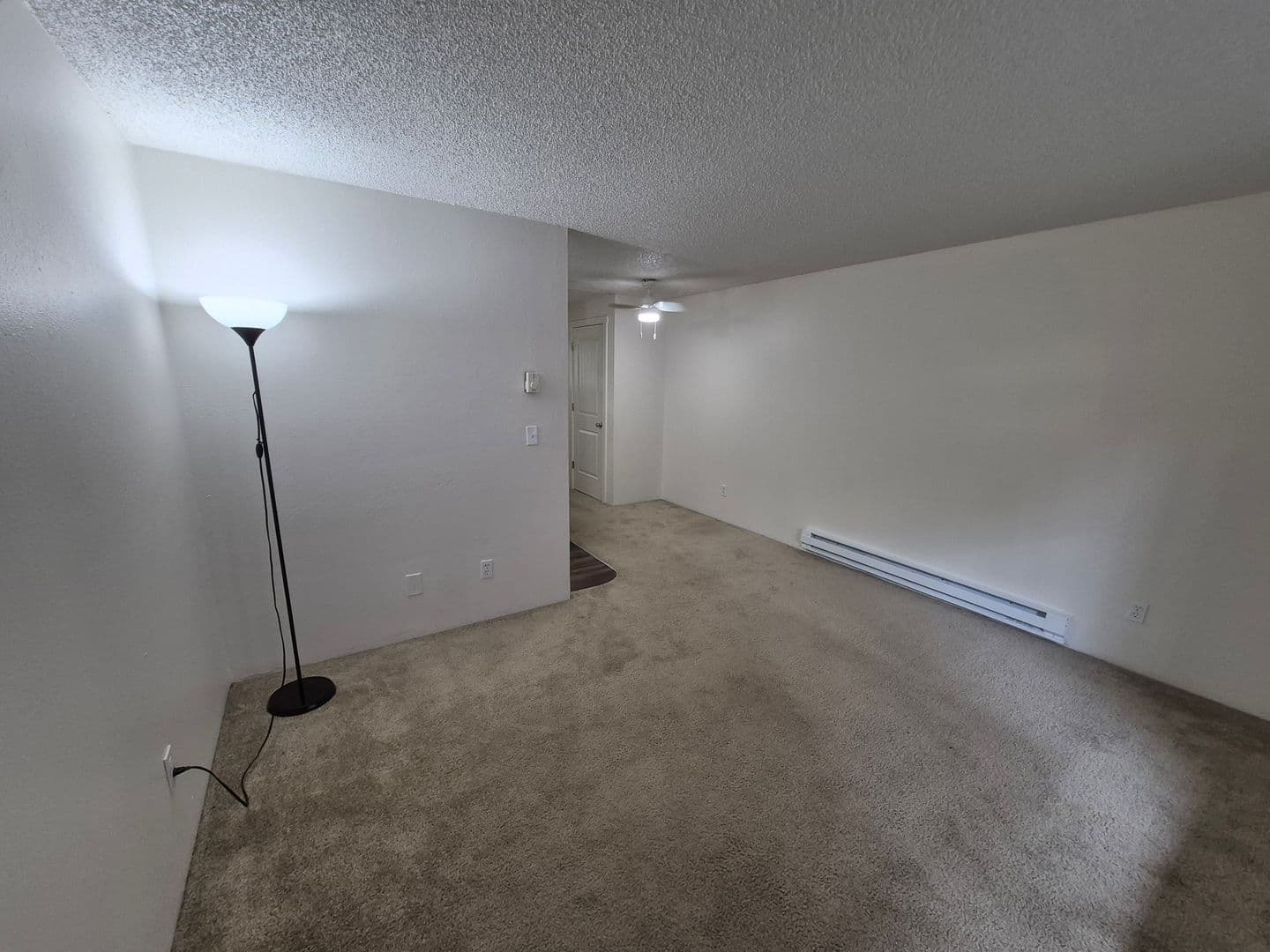 Nob Hill Apartments 4 of 20