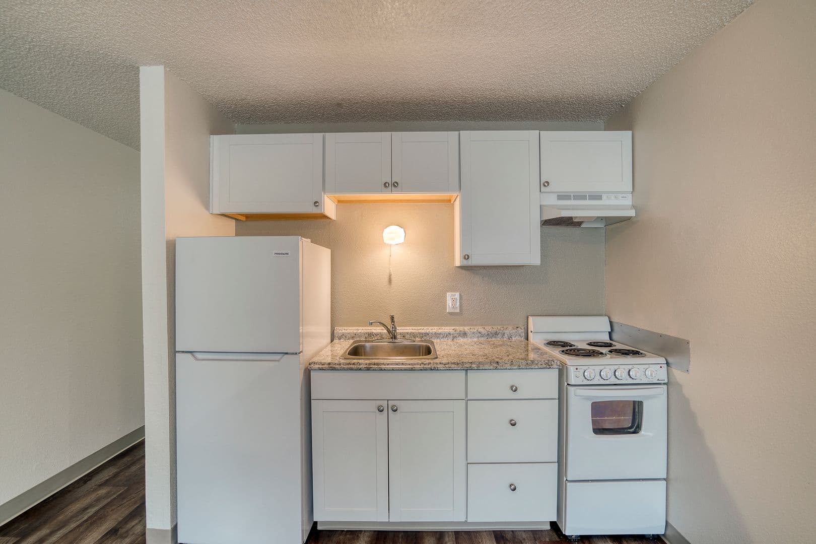 Nob Hill Apartments 6 of 16