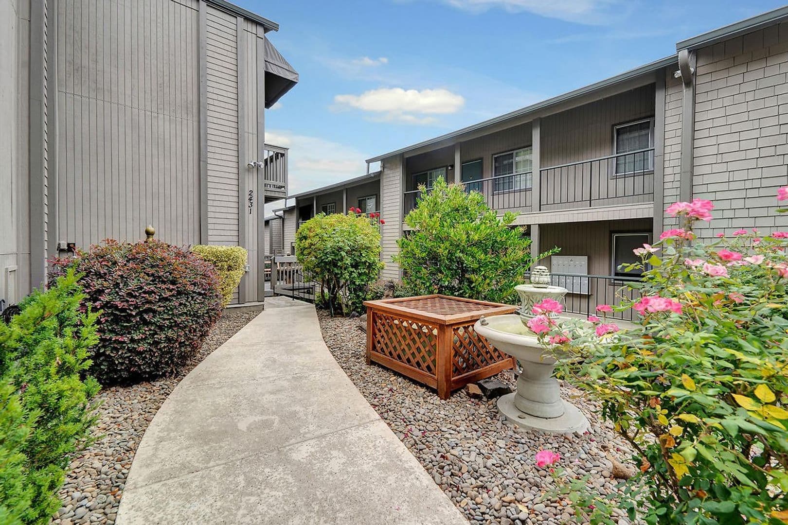 Nob Hill Apartments 14 of 22