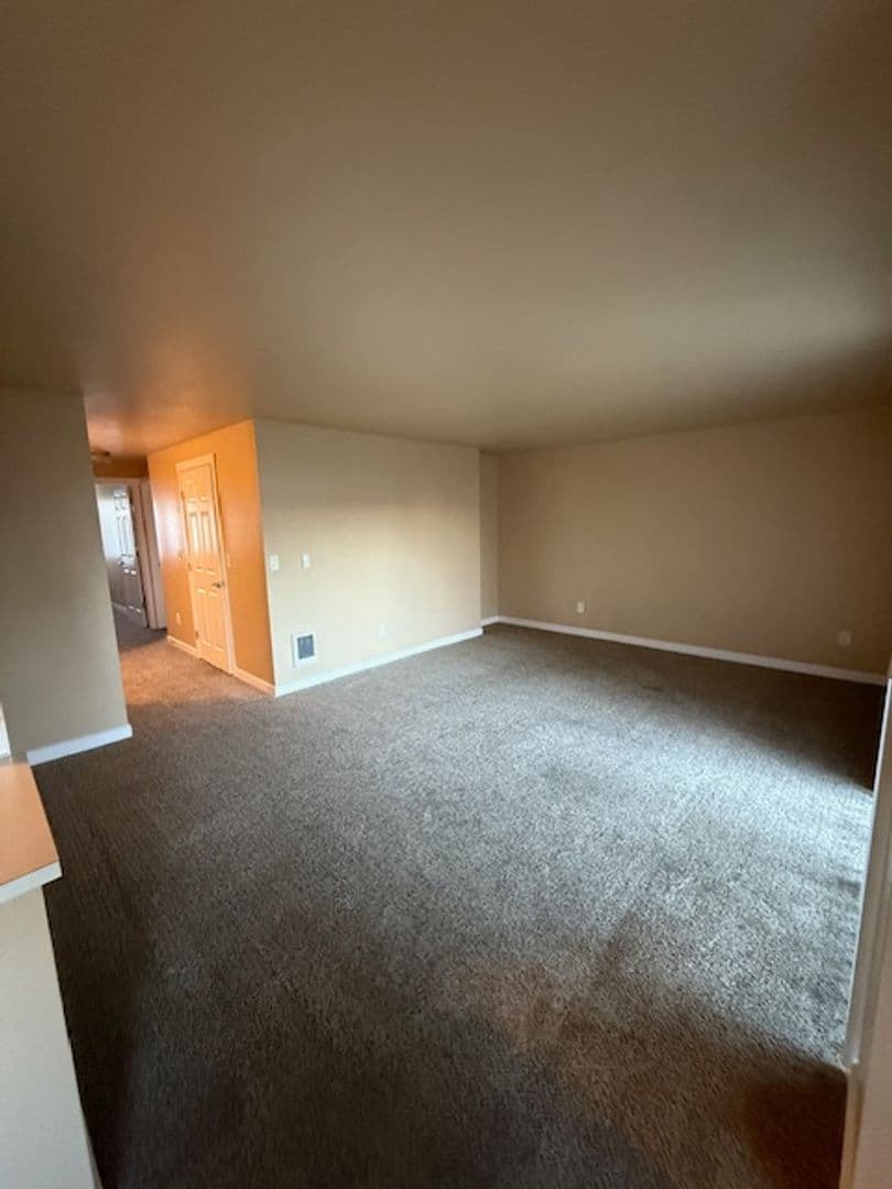 #183 SADDLE CLUB APTS 2 of 10