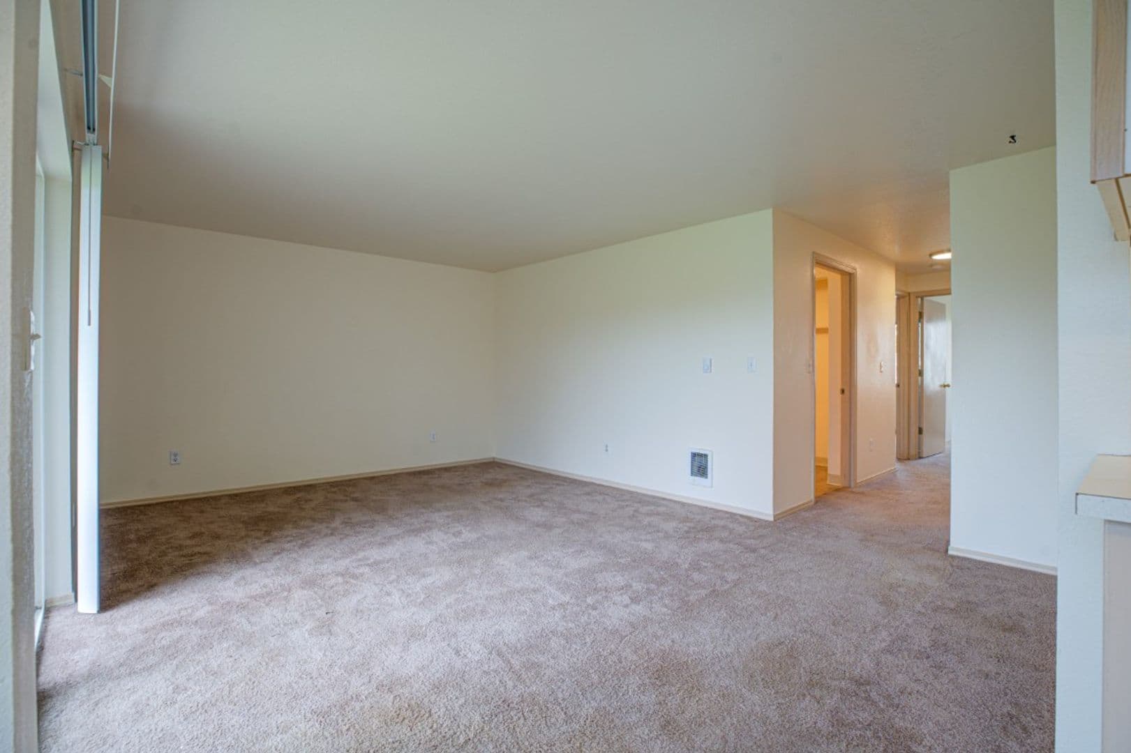 #294 FIELDSTONE APARTMENTS 10 of 21