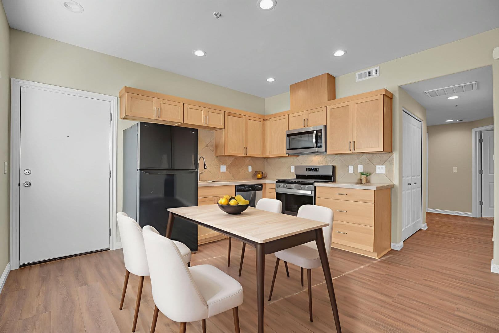 #144 TABOR POINTE APARTMENTS 2 of 12