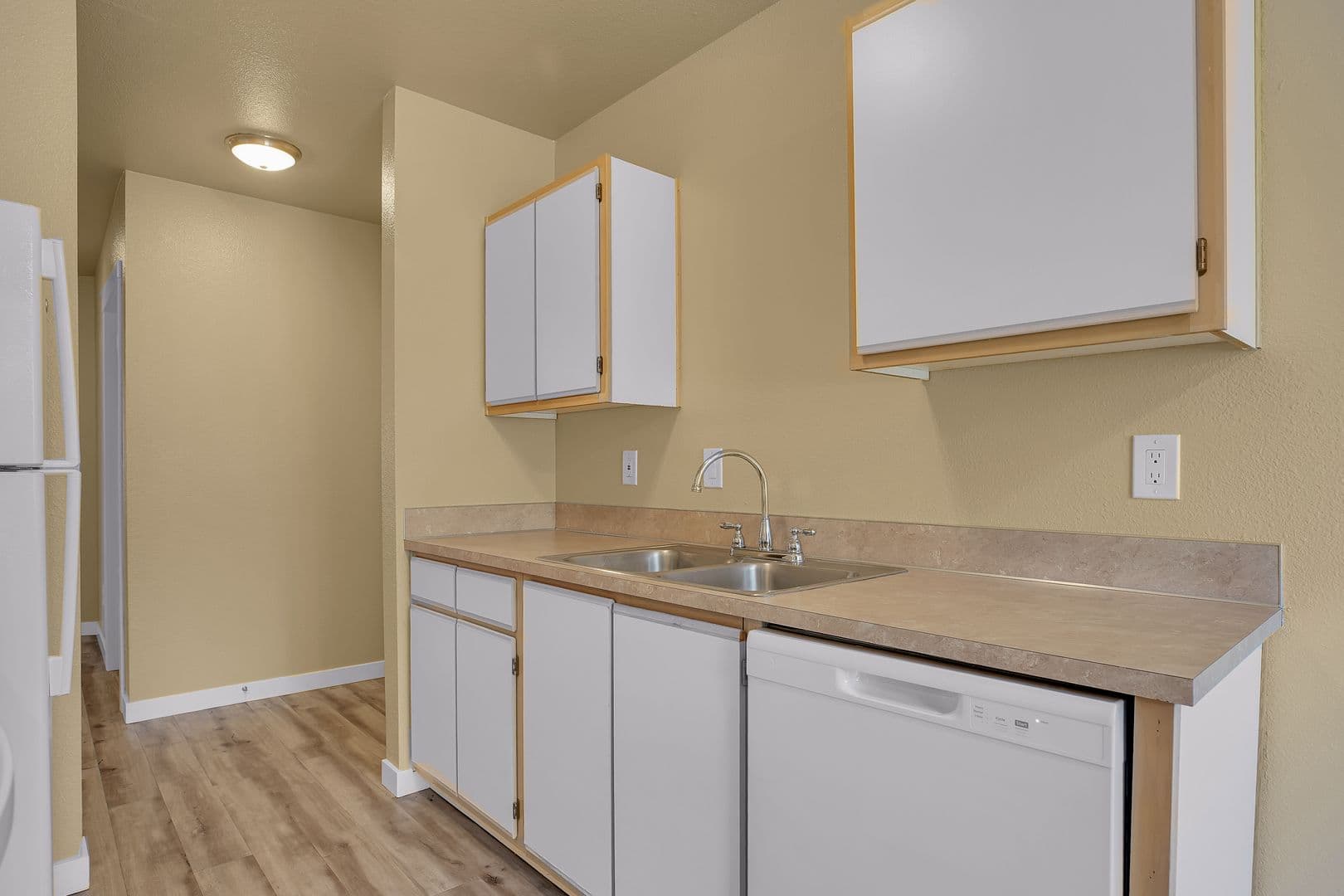 #196 COPPERFIELD APTS 45 of 63