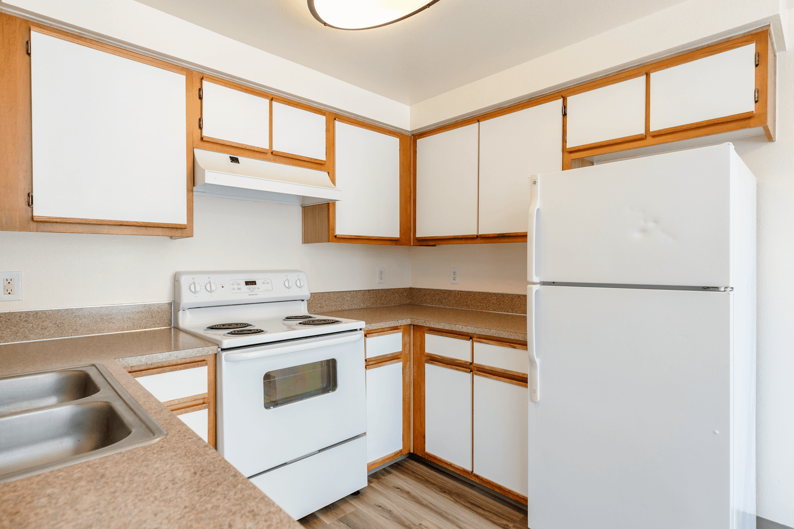 #161 TRILLIUM SQUARE APARTMENTS 5 of 20