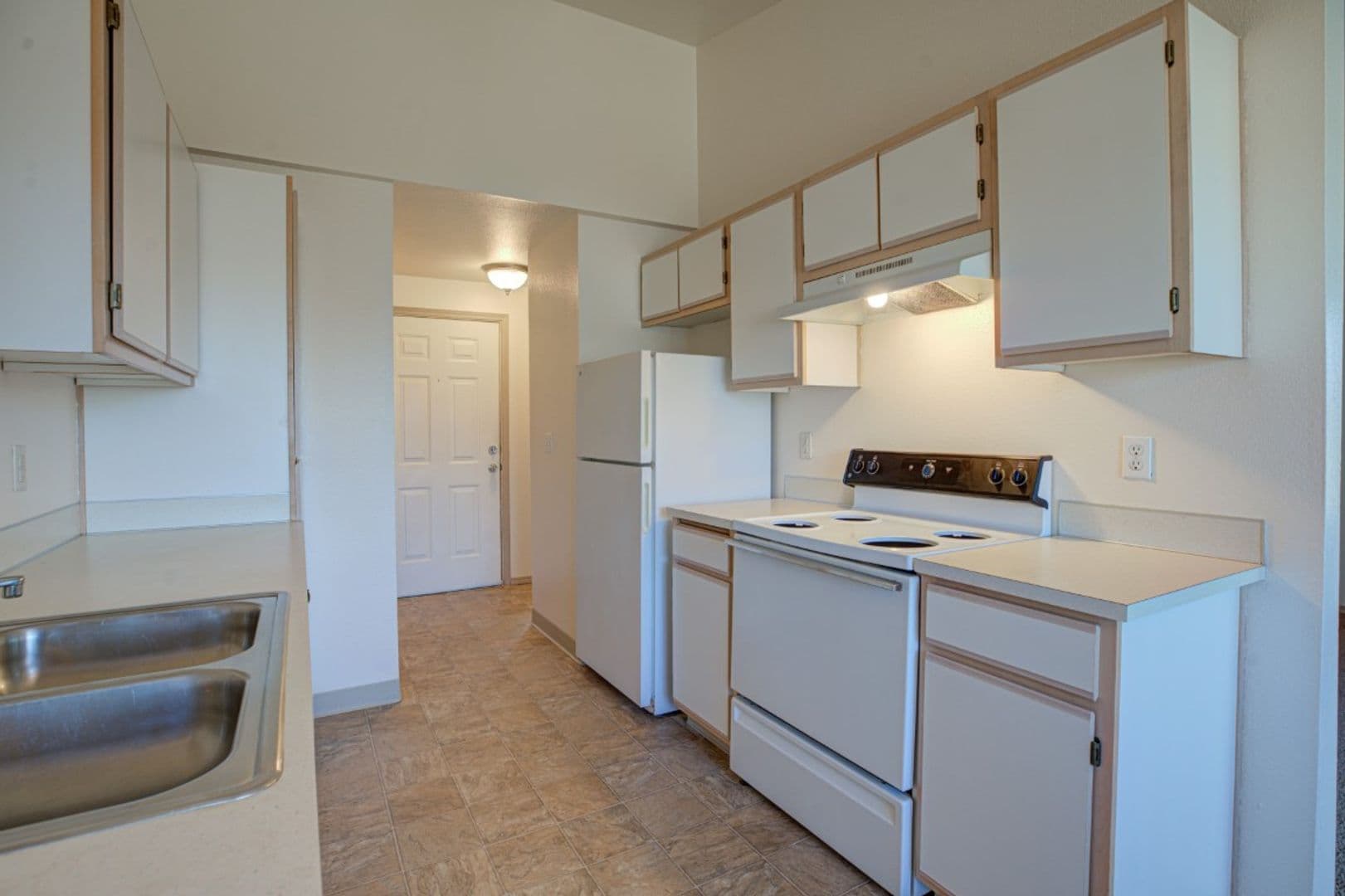 #294 FIELDSTONE APARTMENTS 5 of 17