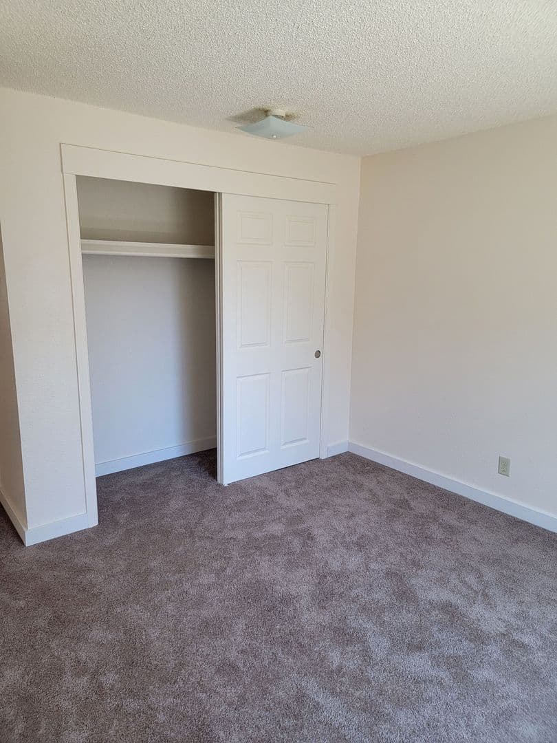 #251 PINE CREST APARTMENTS 8 of 8