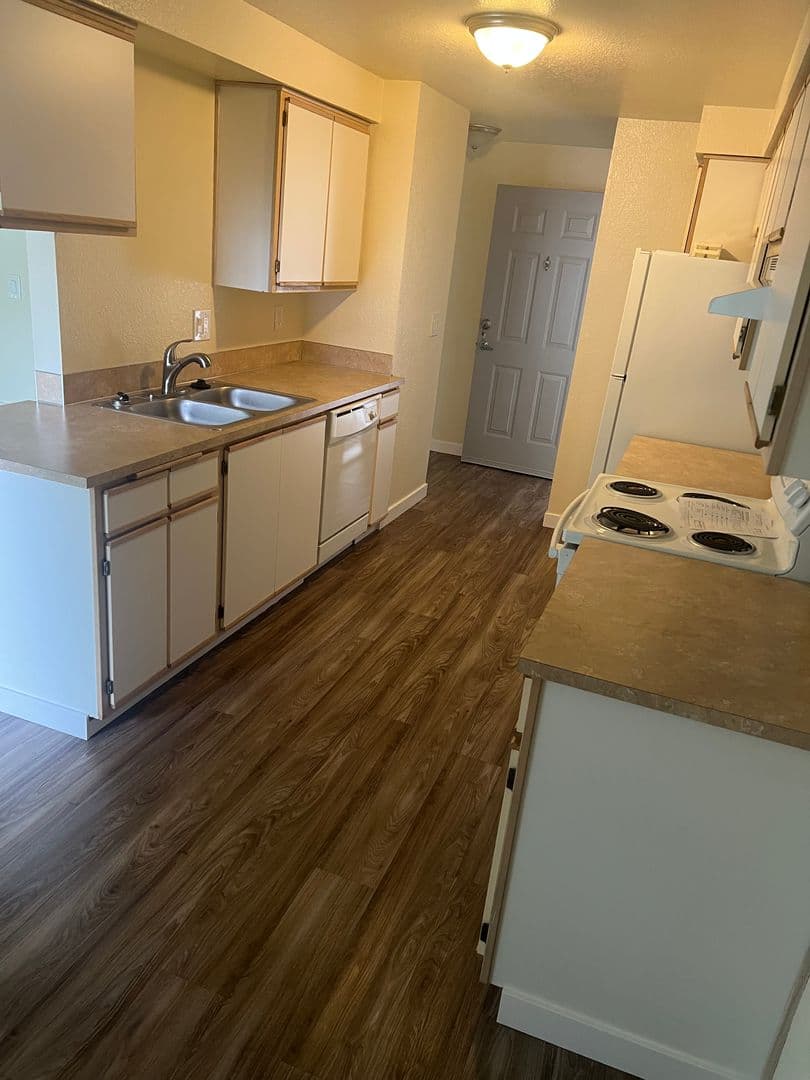 #183 SADDLE CLUB APTS 1 of 7