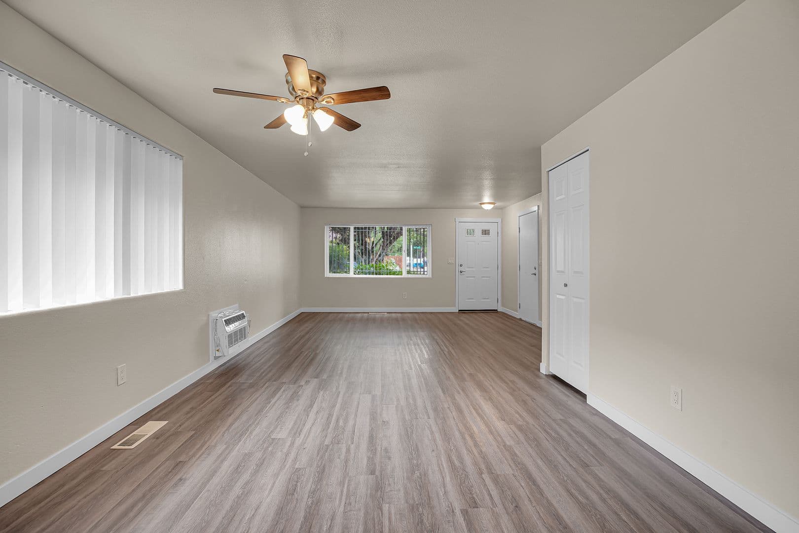 #196 COPPERFIELD APTS 15 of 32