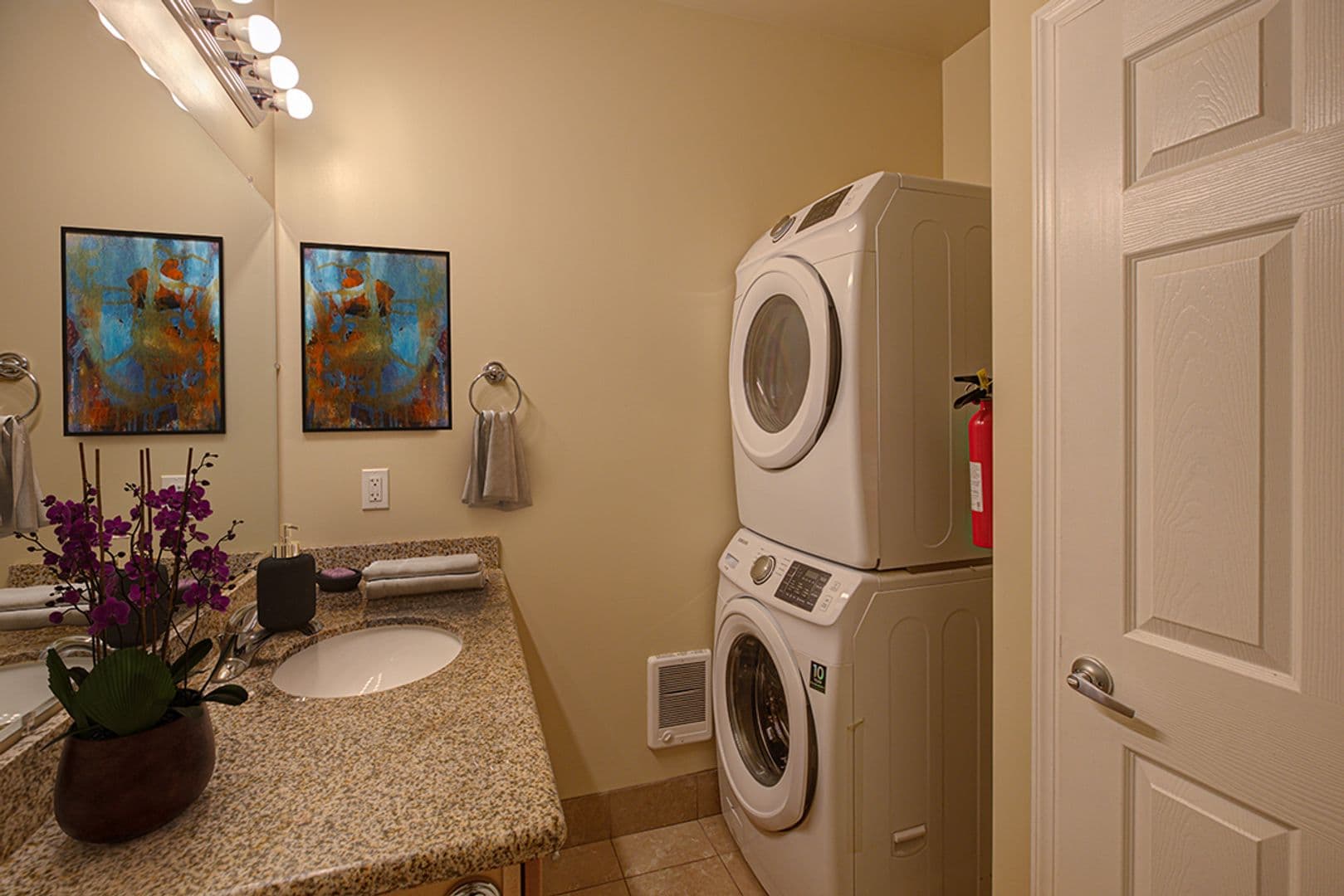 #144 TABOR POINTE APARTMENTS 2 of 4