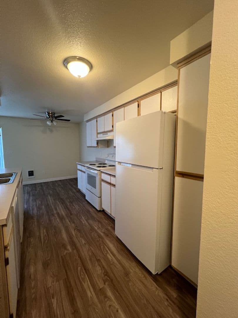#183 SADDLE CLUB APTS 25 of 67