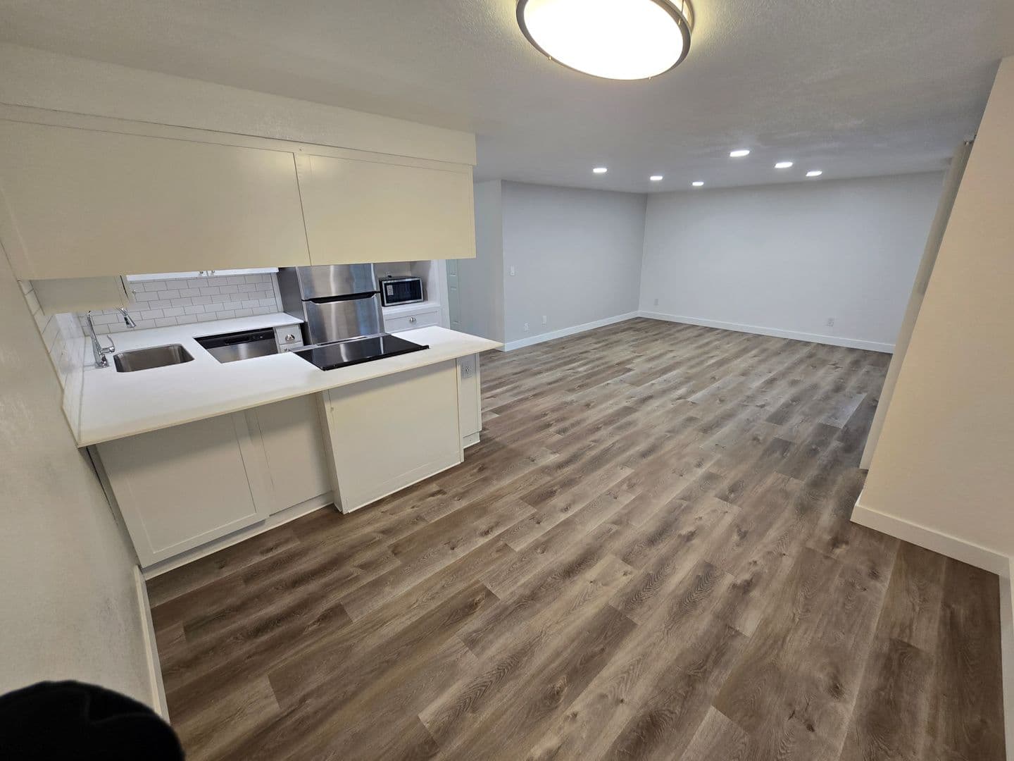 #240 WINDMILL APARTMENTS 3 of 9