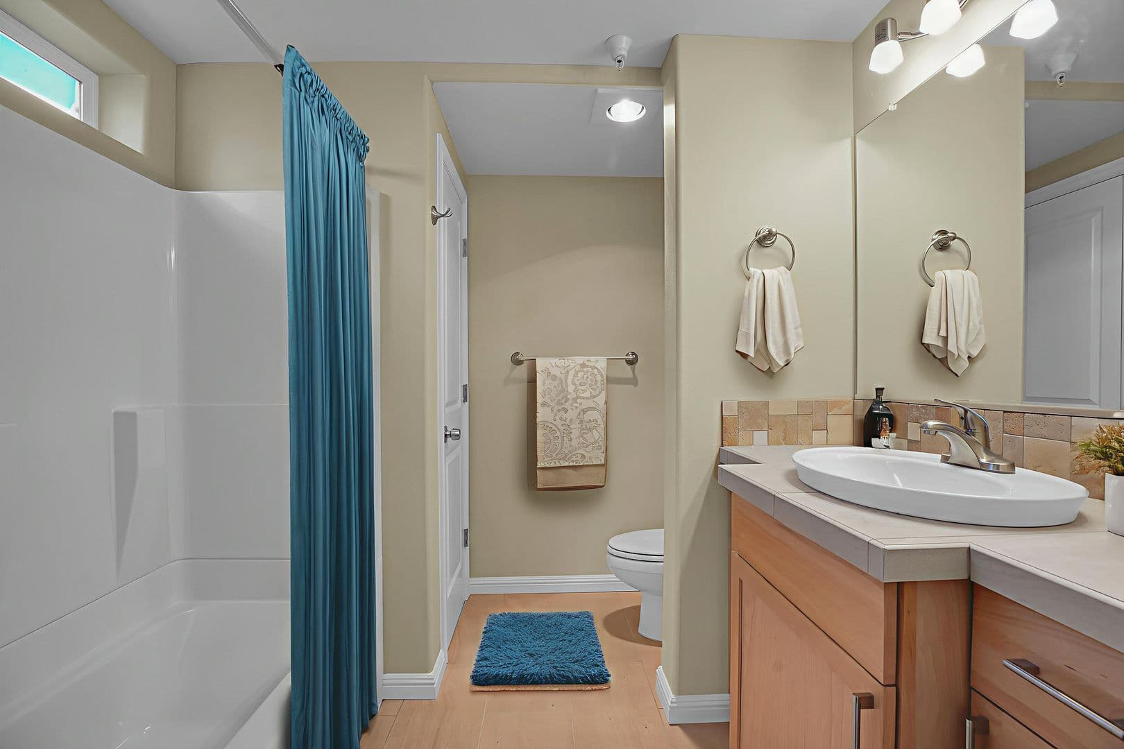 #144 TABOR POINTE APARTMENTS 5 of 7
