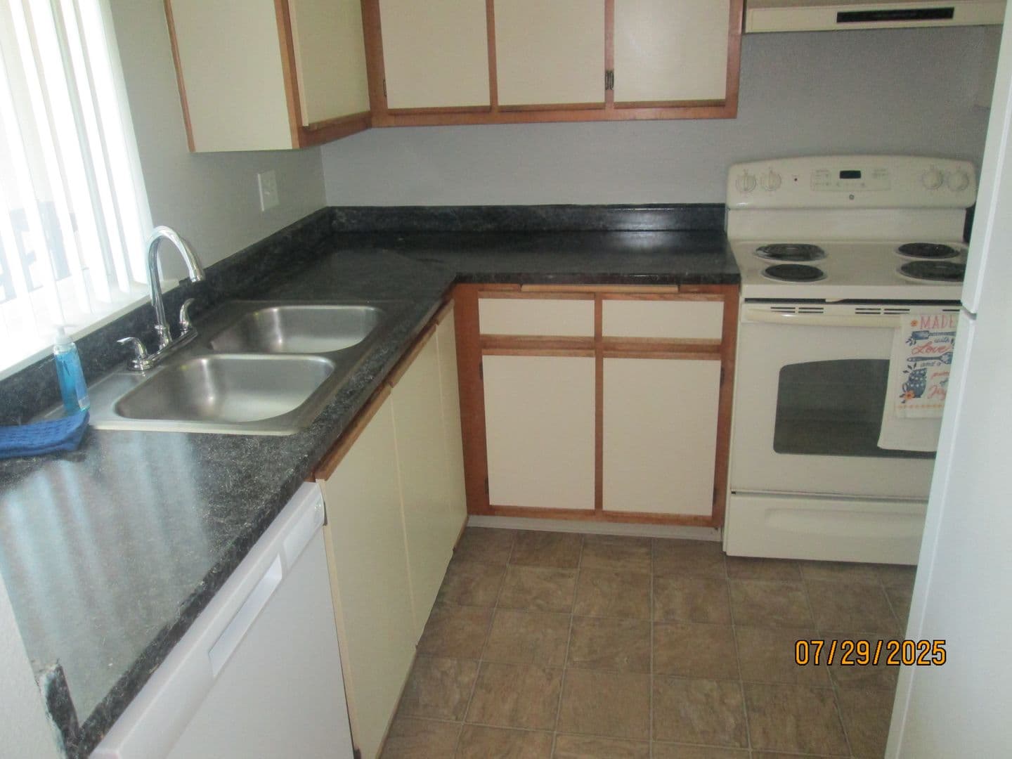 #223 POINTE WEST APARTMENTS 4 of 11